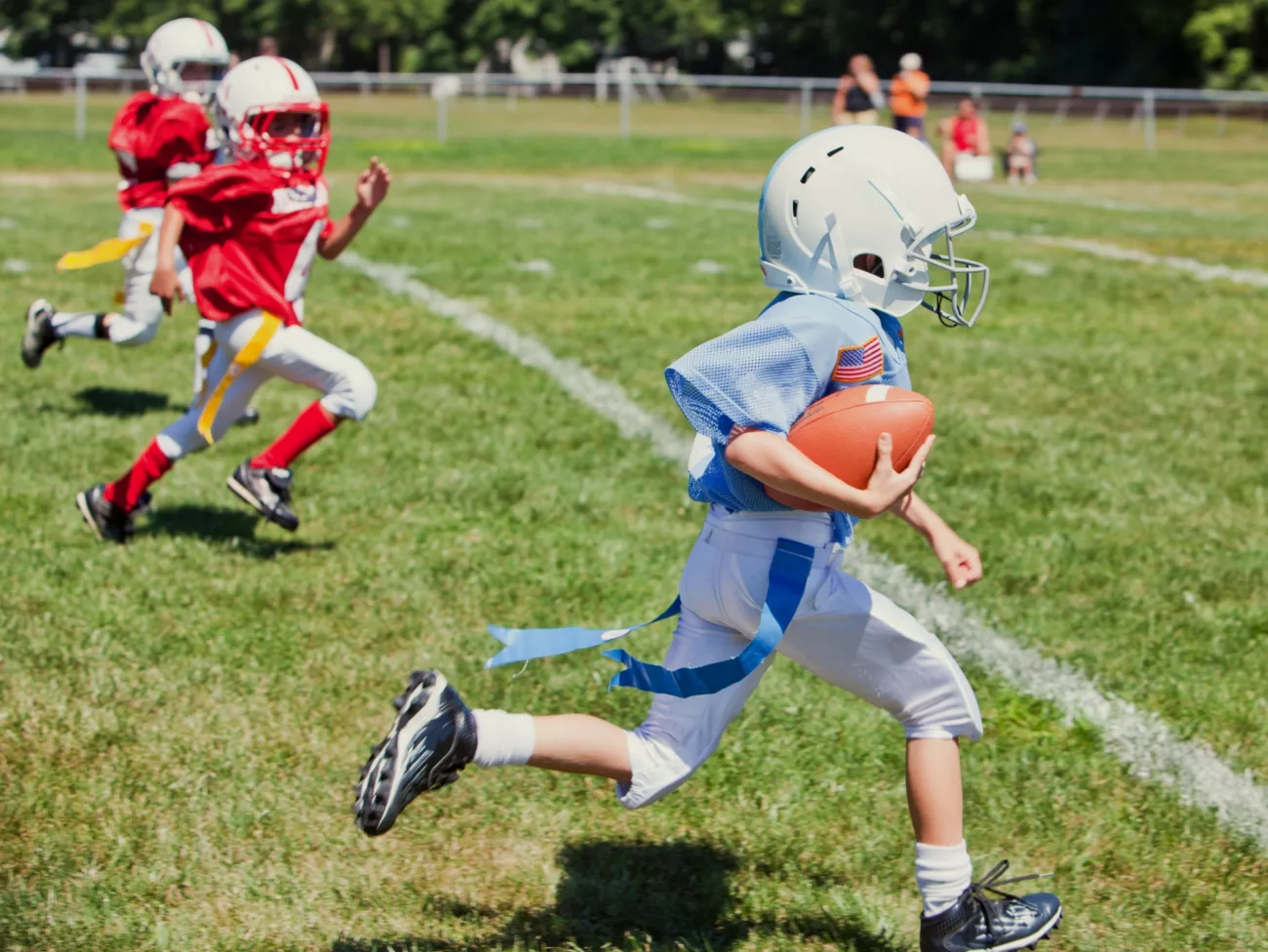 flag football dimensions and sidelines