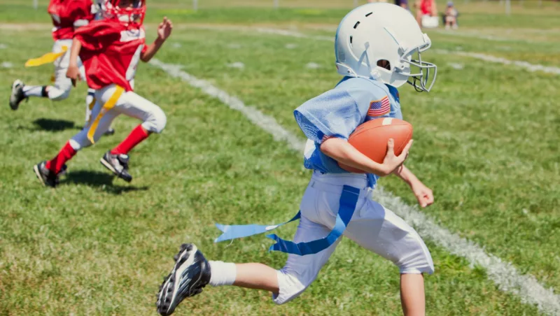 flag football dimensions and sidelines
