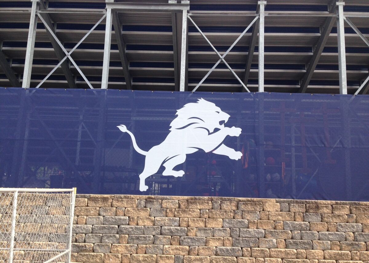 Bleacher Enclosures CoverSports